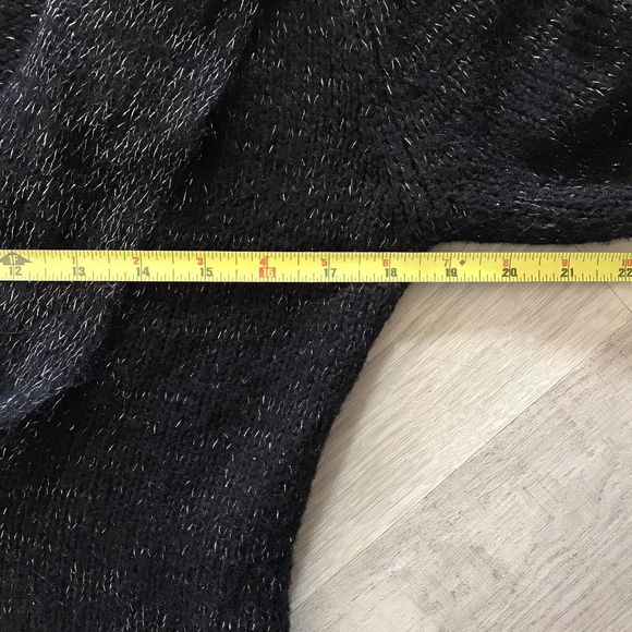 Aphorism Black And Metallic Silver Mohair Blend Plunging Cowel Neck Sweater Sz L - Picture 4 of 5